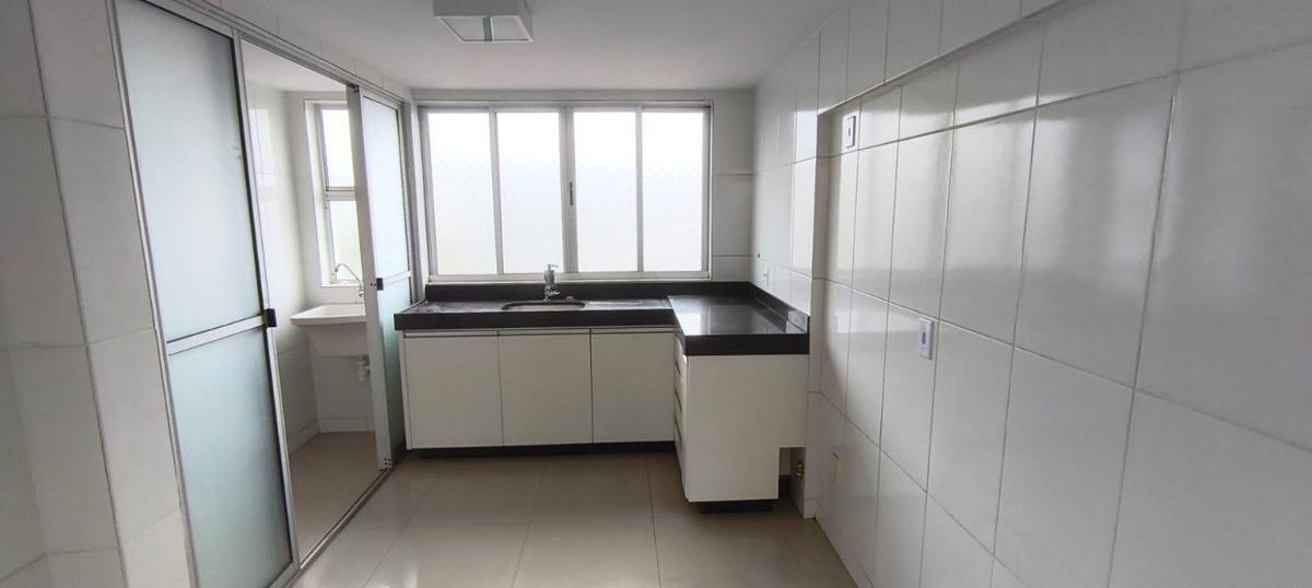 Cobertura, Santa Rosa, 4 Quartos, 2 Vagas, 2 Suítes