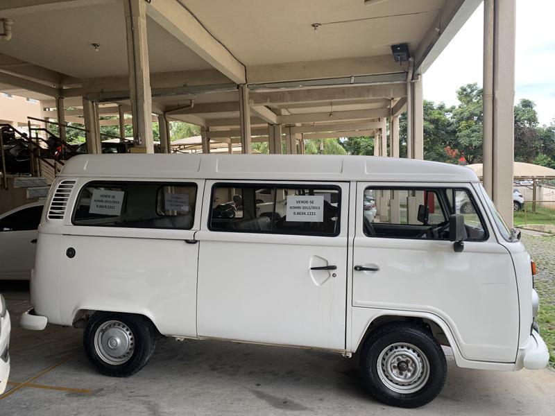 Volkswagen Kombi Standard 1.4 MI Total Flex 8v