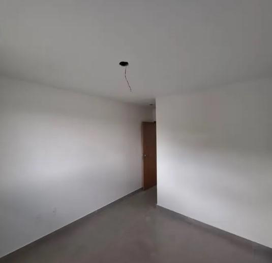 Casa, Santa Mônica, 2 Quartos, 1 Vaga, 2 Suítes