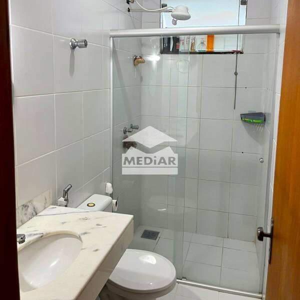 Casa Comercial, Dona Clara, 3 Quartos, 2 Vagas, 1 Suíte