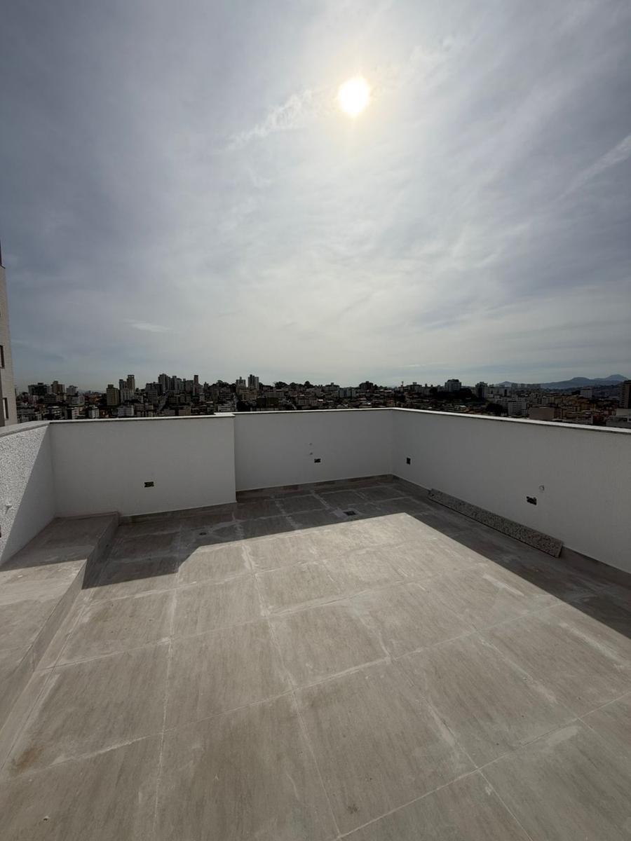Cobertura, Sagrada Família, 3 Quartos, 2 Vagas, 2 Suítes