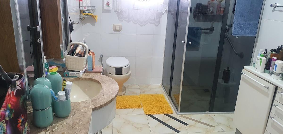 Casa, Buritis, 4 Quartos, 3 Vagas, 2 Suítes