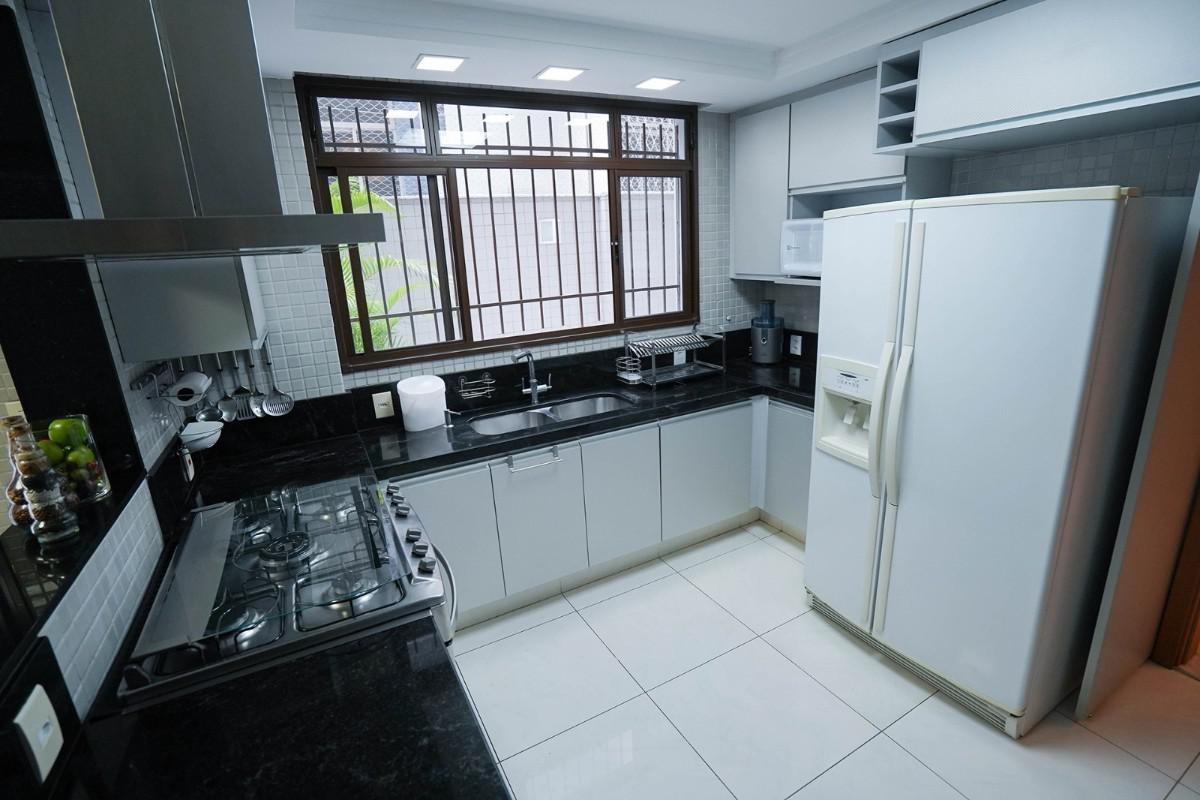 Apartamento, Lourdes, 4 Quartos, 3 Vagas, 3 Suítes
