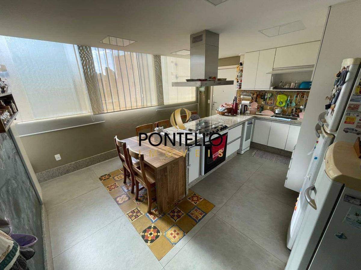 Cobertura, Vila Paris, 5 Quartos, 4 Vagas, 1 Suíte