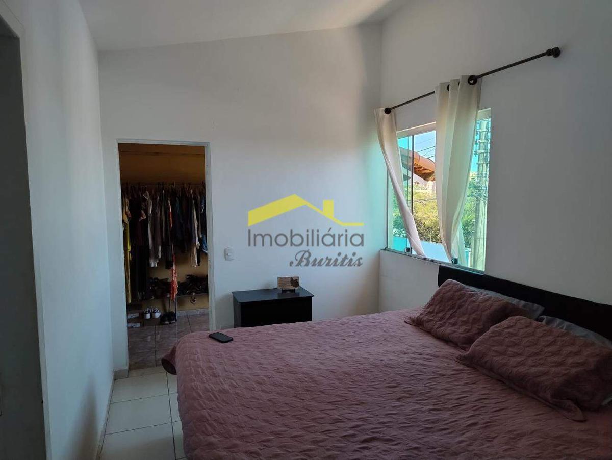 Casa, Conjunto Califórnia, 4 Quartos, 2 Vagas, 1 Suíte