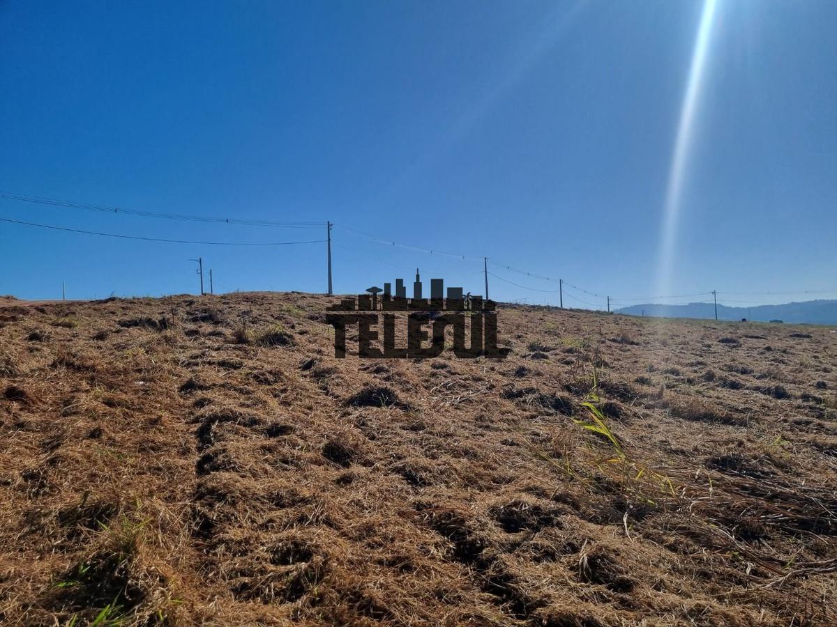 Lote, Centro, 0 Quarto, 0 Vaga