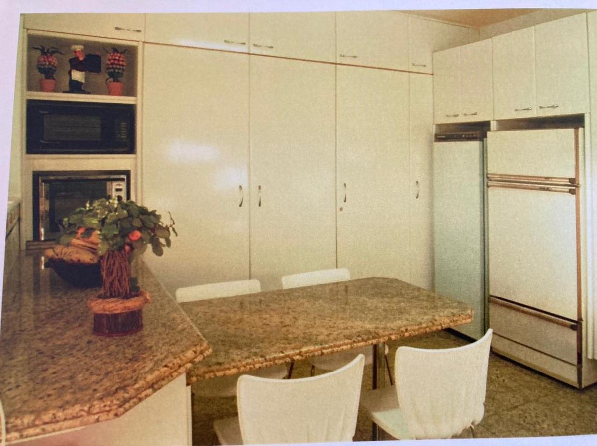 Apartamento, Centro, 4 Quartos, 2 Vagas, 2 Suítes