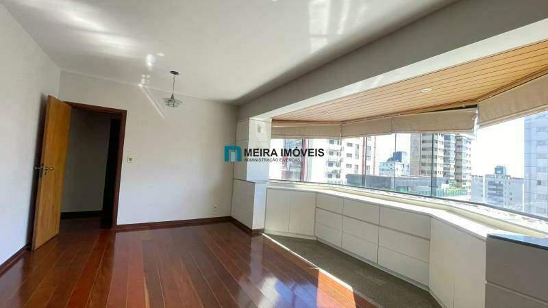 Apartamento, Funcionários, 3 Quartos, 2 Vagas, 1 Suíte