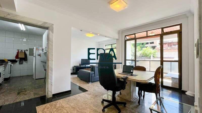 Apartamento, Luxemburgo, 4 Quartos, 3 Vagas, 1 Suíte