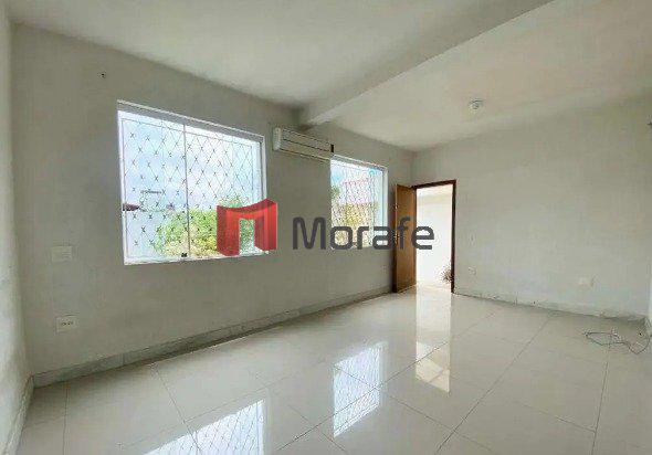 Galpão, São José, 0 Quarto, 4 Vagas