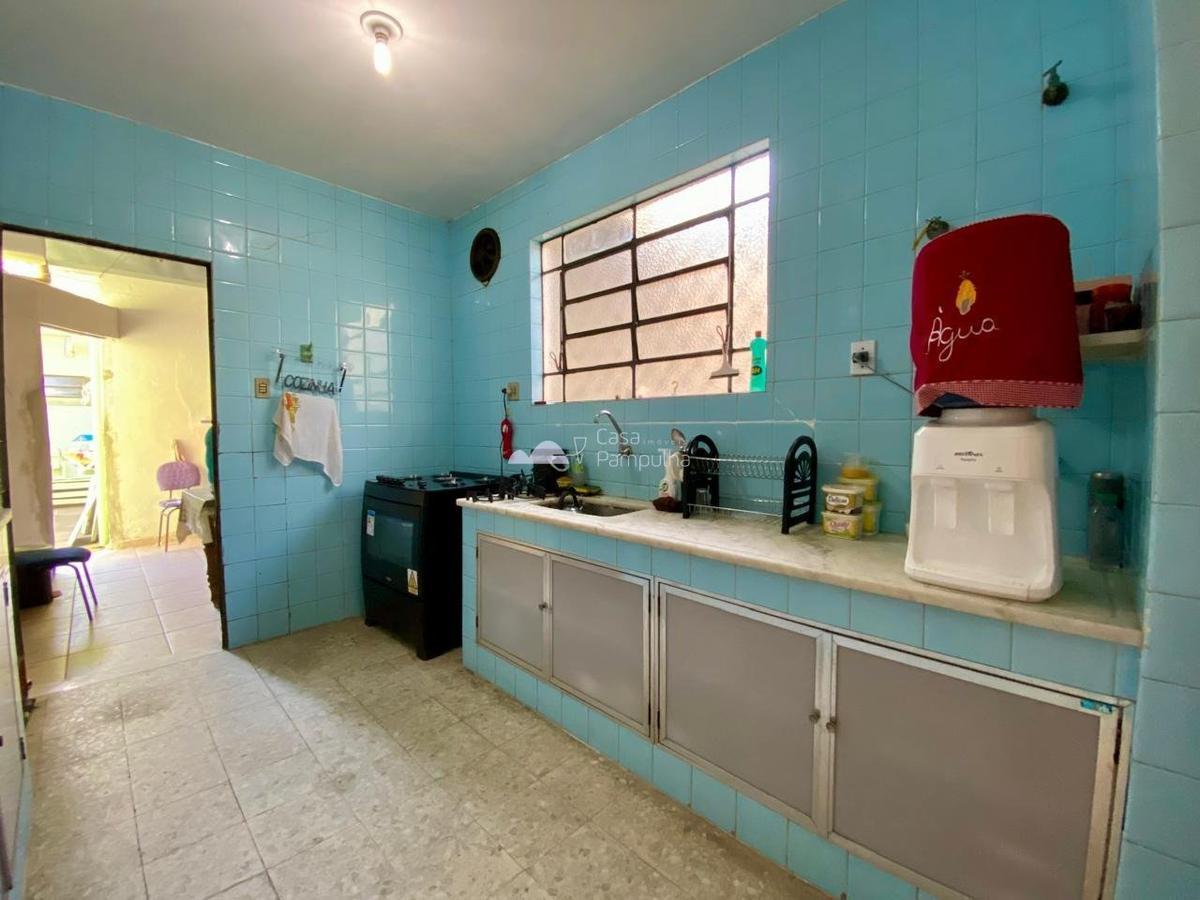 Casa, Santa Branca, 3 Quartos, 2 Vagas, 1 Suíte