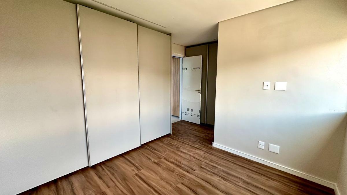 Apartamento, Funcionários, 1 Quarto, 2 Vagas, 1 Suíte