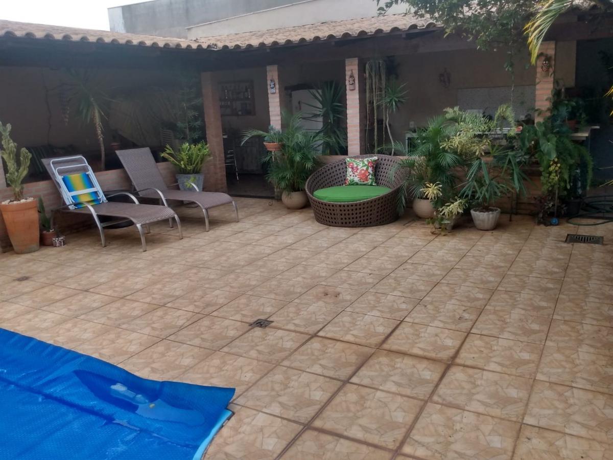 Casa, Havaí, 3 Quartos, 2 Vagas, 1 Suíte