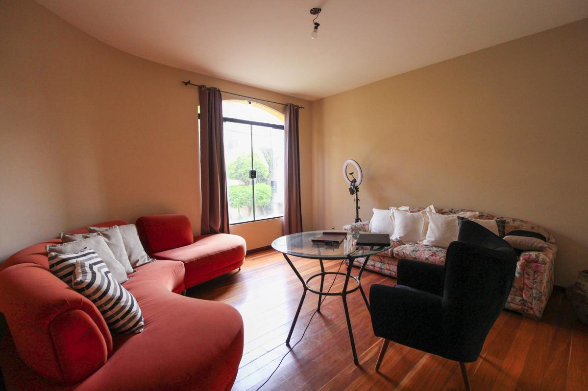 Casa, Buritis, 4 Quartos, 4 Vagas, 1 Suíte