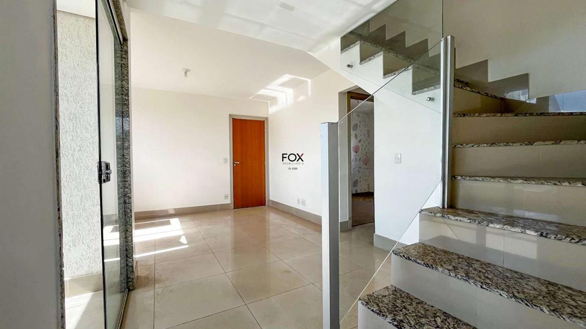 Cobertura, Serra, 2 Quartos, 3 Vagas, 1 Suíte
