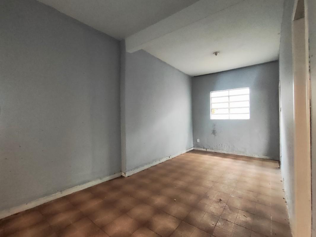 Casa, Sagrada Família, 2 Quartos, 1 Vaga, 1 Suíte
