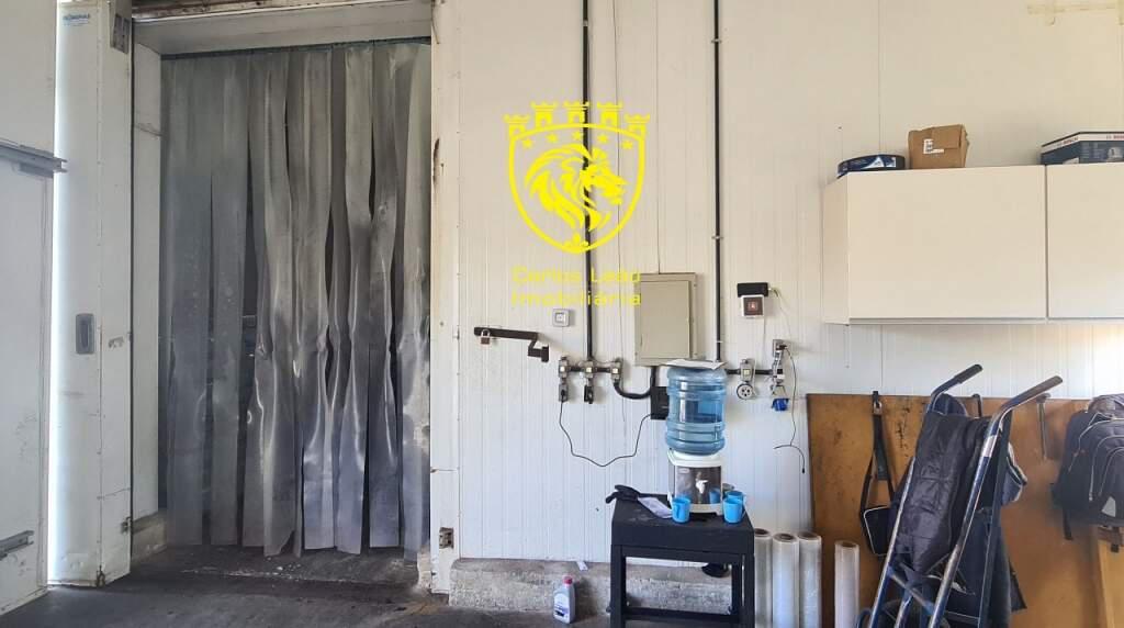 Galpão, Havaí, 9 Quartos, 12 Vagas, 1 Suíte