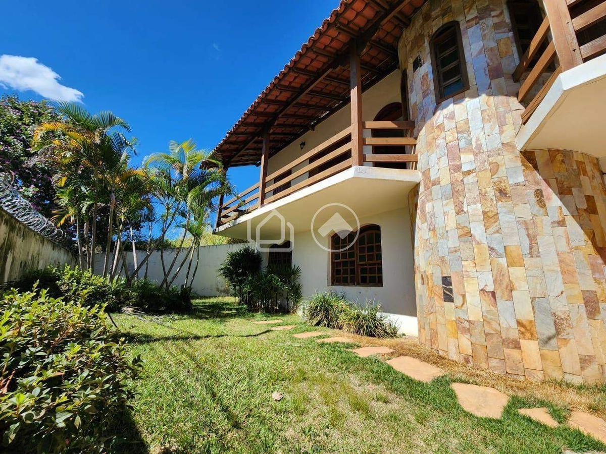 Casa, Santa Lúcia, 5 Quartos, 6 Vagas, 2 Suítes