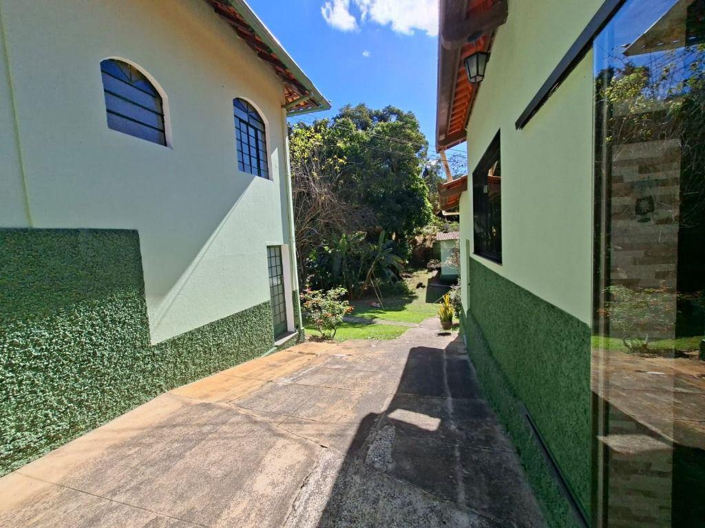 Fazenda, Ravena, 6 Quartos, 0 Vaga, 1 Suíte