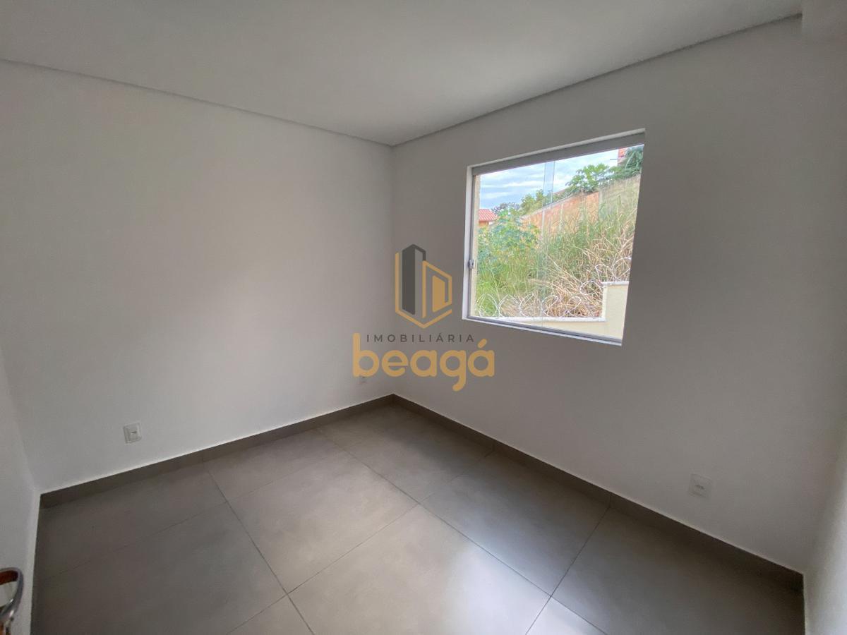 Casa, Parque Xangri-lá, 3 Quartos, 2 Vagas, 1 Suíte