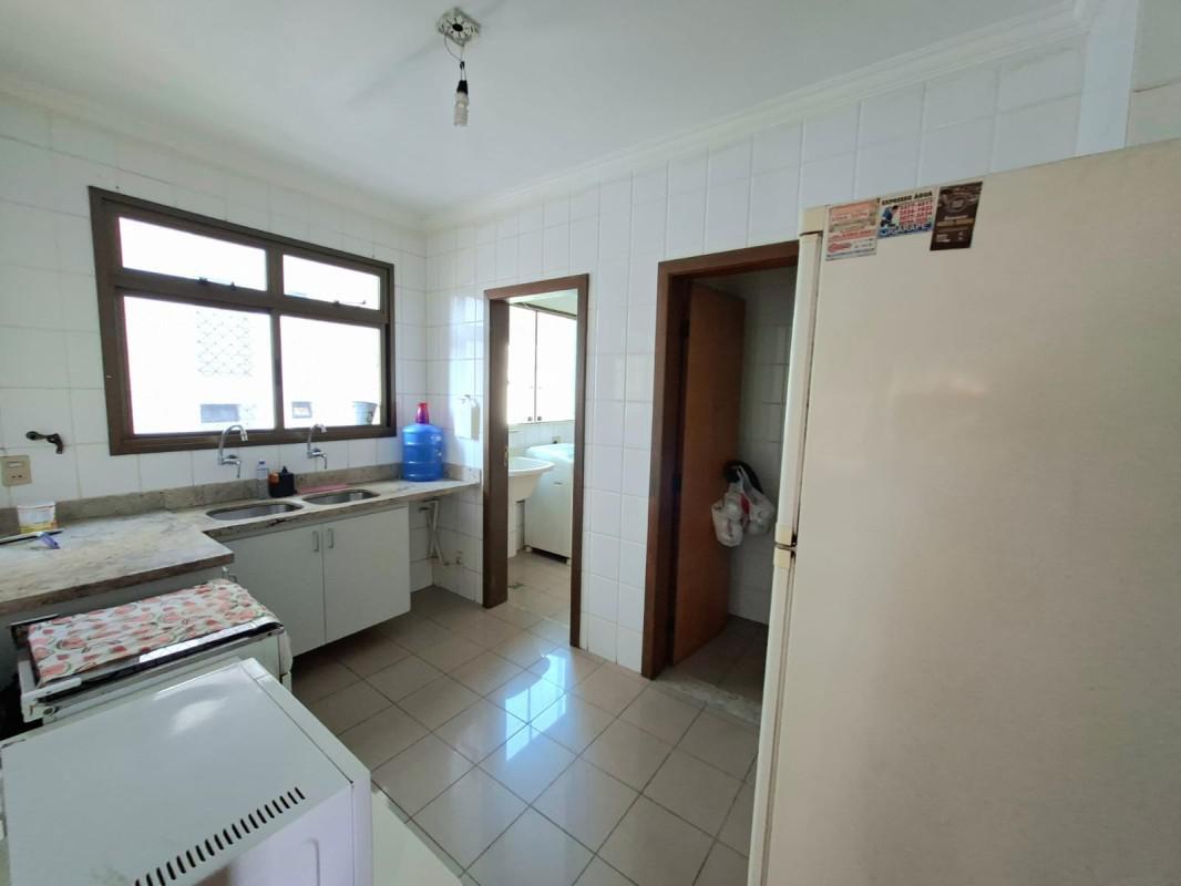 Apartamento, Savassi, 3 Quartos, 2 Vagas, 1 Suíte