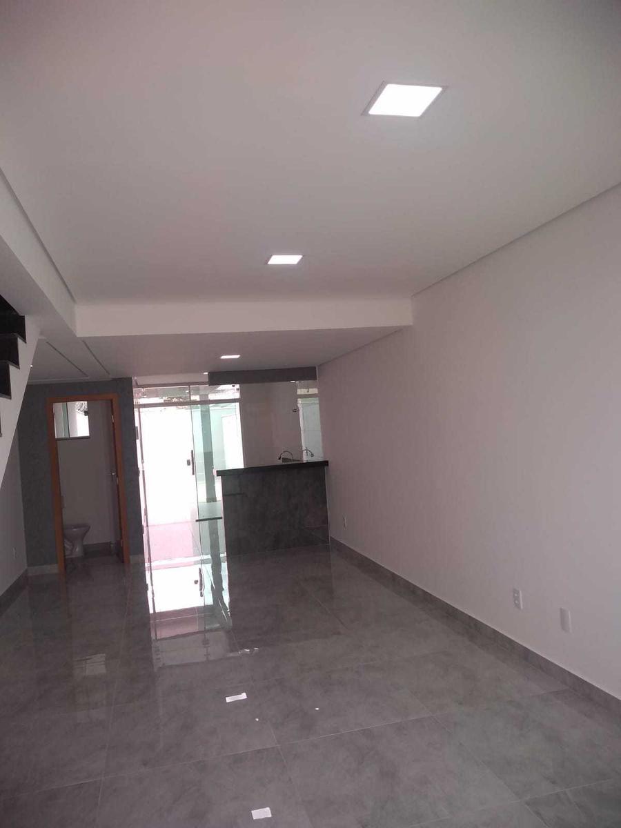 Casa, Parque Xangri-lá, 3 Quartos, 2 Vagas, 1 Suíte