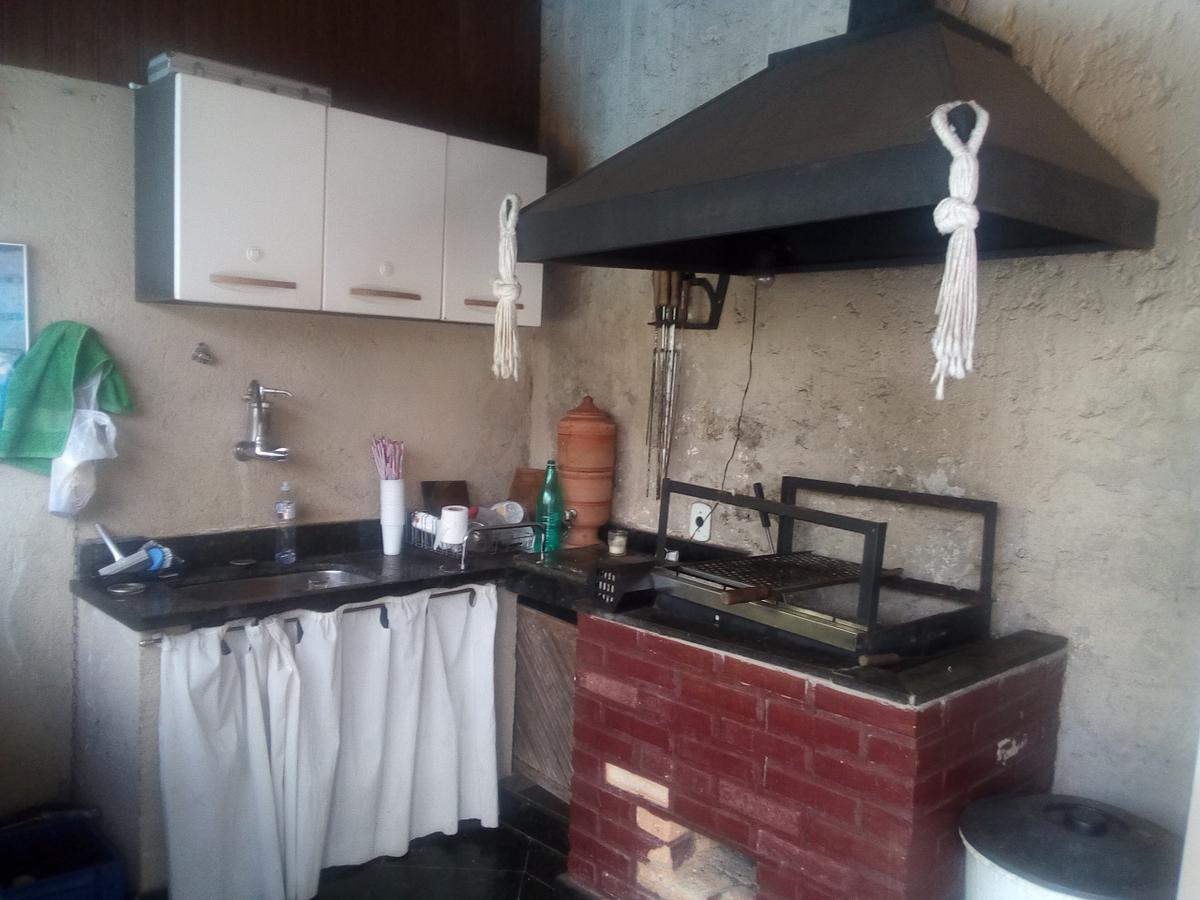 Casa, Santa Lúcia, 5 Quartos, 4 Vagas, 2 Suítes