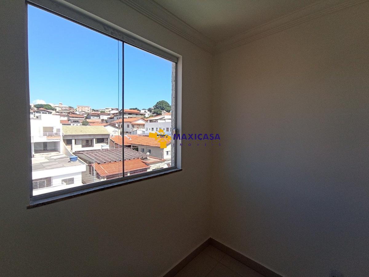 Apartamento, Santa Mônica, 2 Quartos, 1 Vaga