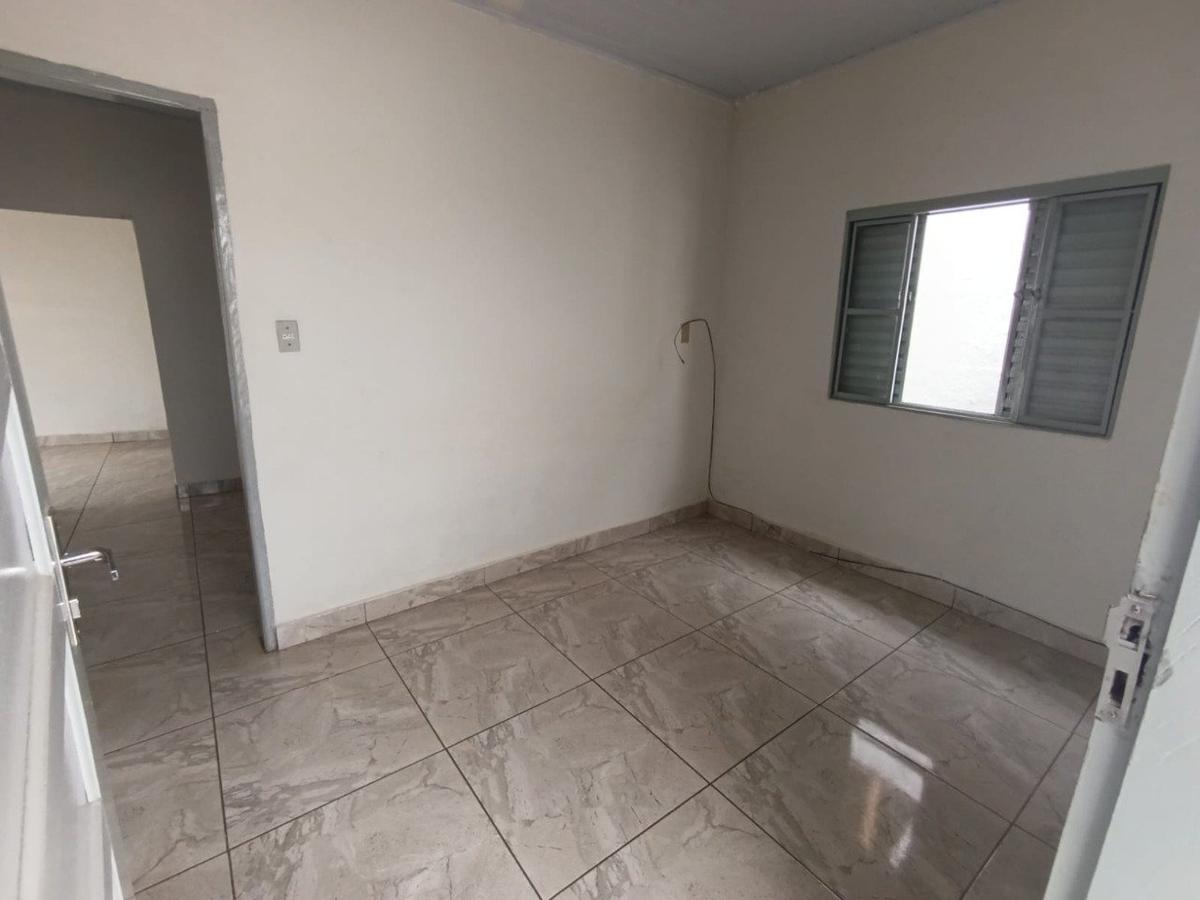 Casa, Centro, 2 Quartos, 1 Vaga