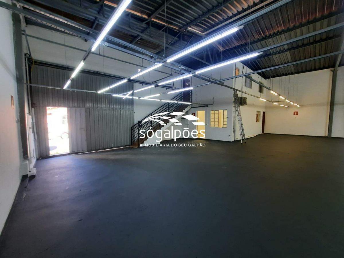 Galpão, Padre Eustáquio