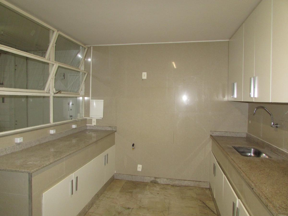 Apartamento, Cruzeiro, 4 Quartos, 2 Vagas, 1 Suíte