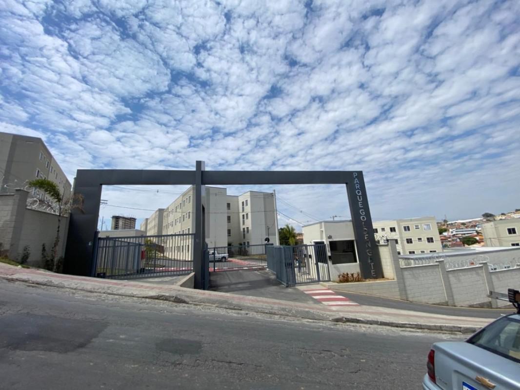 Apartamento, Três Barras, 2 Quartos, 1 Vaga