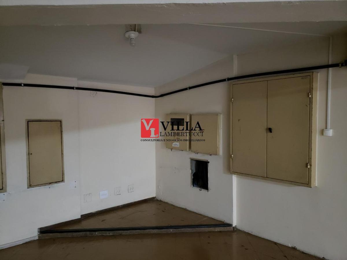 Prédio, Centro, 0 Quarto, 0 Vaga