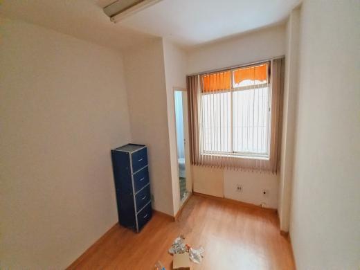 Sala, Barro Preto, 0 Quarto, 0 Vaga
