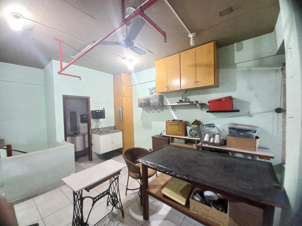 Andar, Savassi, 0 Quarto, 1 Vaga