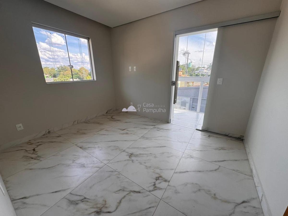 Casa, Trevo, 3 Quartos, 3 Vagas, 2 Suítes