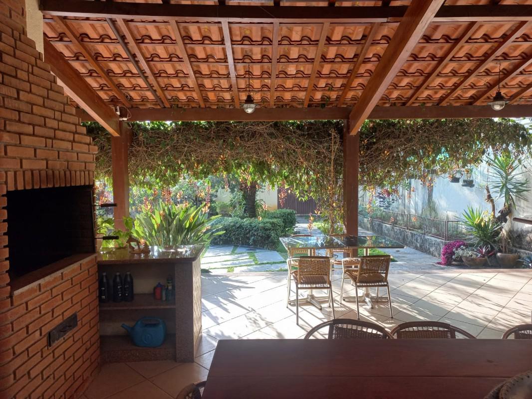 Lote, Itapoã, 1 Quarto, 4 Vagas, 1 Suíte