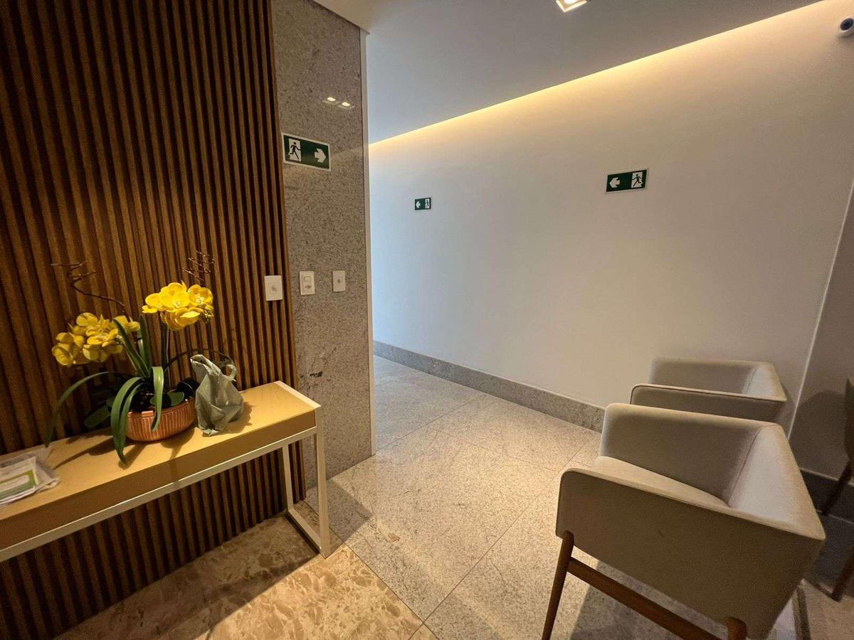Apartamento, Sagrada Família, 3 Quartos, 2 Vagas, 1 Suíte