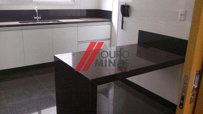 Apartamento, Funcionários, 4 Quartos, 3 Vagas, 2 Suítes