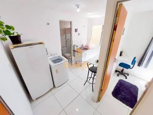 Prédio, Nova Esperança, 0 Quarto, 0 Vaga