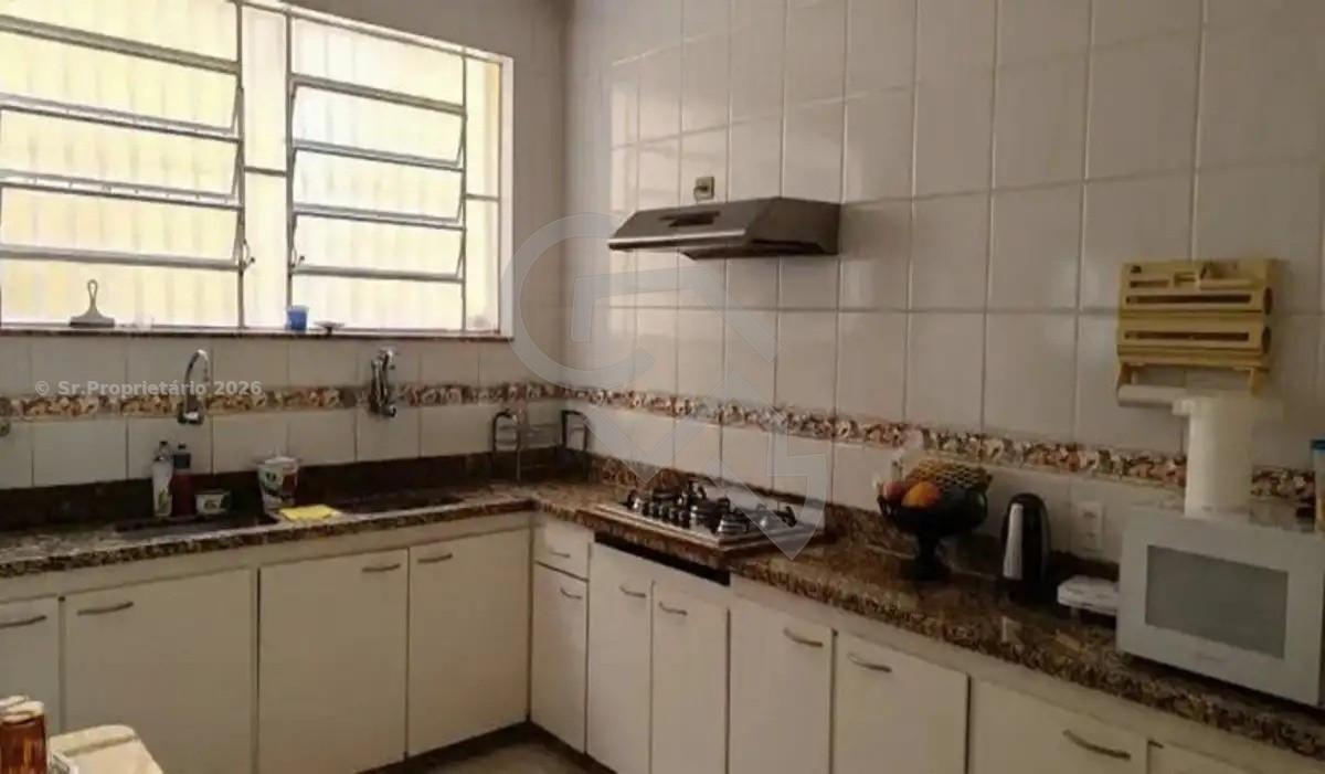 Casa, Luxemburgo, 5 Quartos, 4 Vagas, 2 Suítes