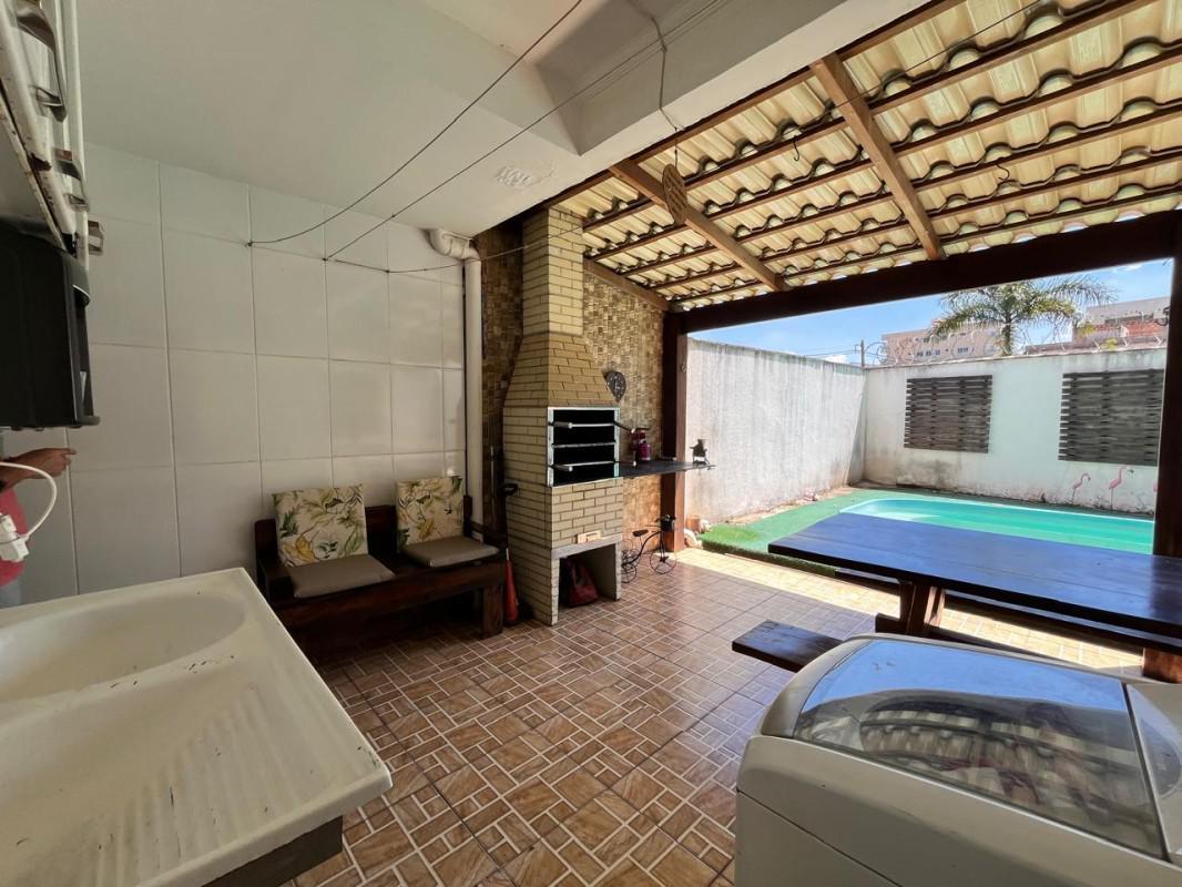 Casa, Masterville, 3 Quartos, 2 Vagas, 1 Suíte