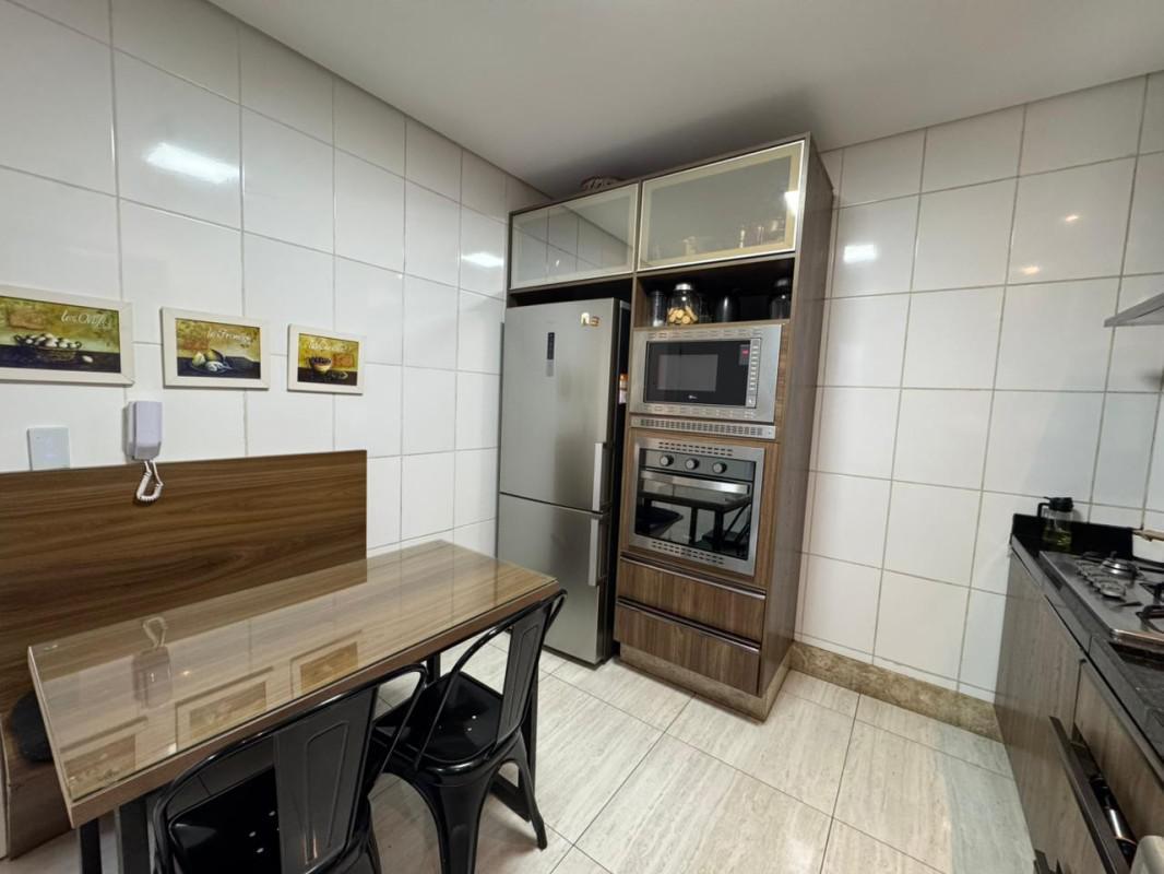 Apartamento, Castelo, 3 Quartos, 3 Vagas, 1 Suíte