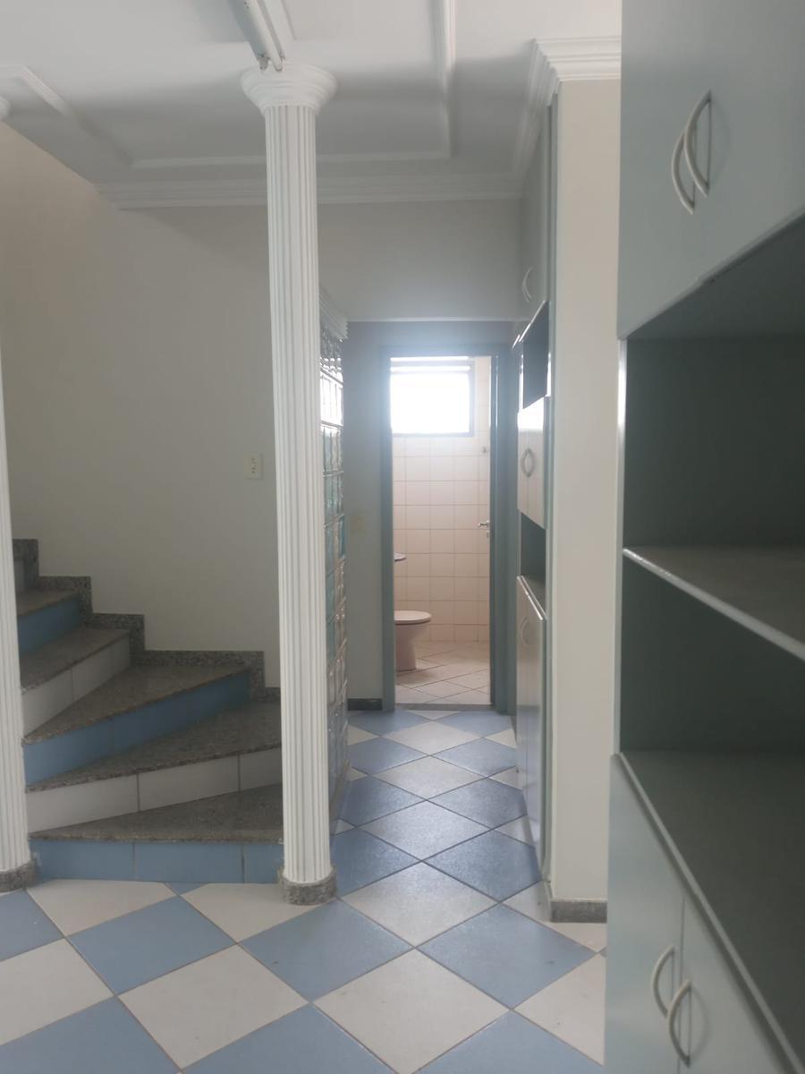 Casa Comercial, Paquetá, 7 Quartos, 8 Vagas