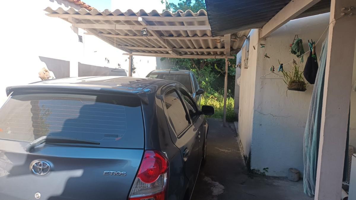 Casa, João Pinheiro, 3 Quartos, 0 Vaga