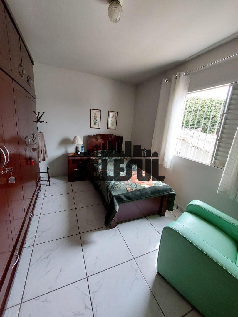 Casa, Vila Floresta, 2 Quartos, 0 Vaga