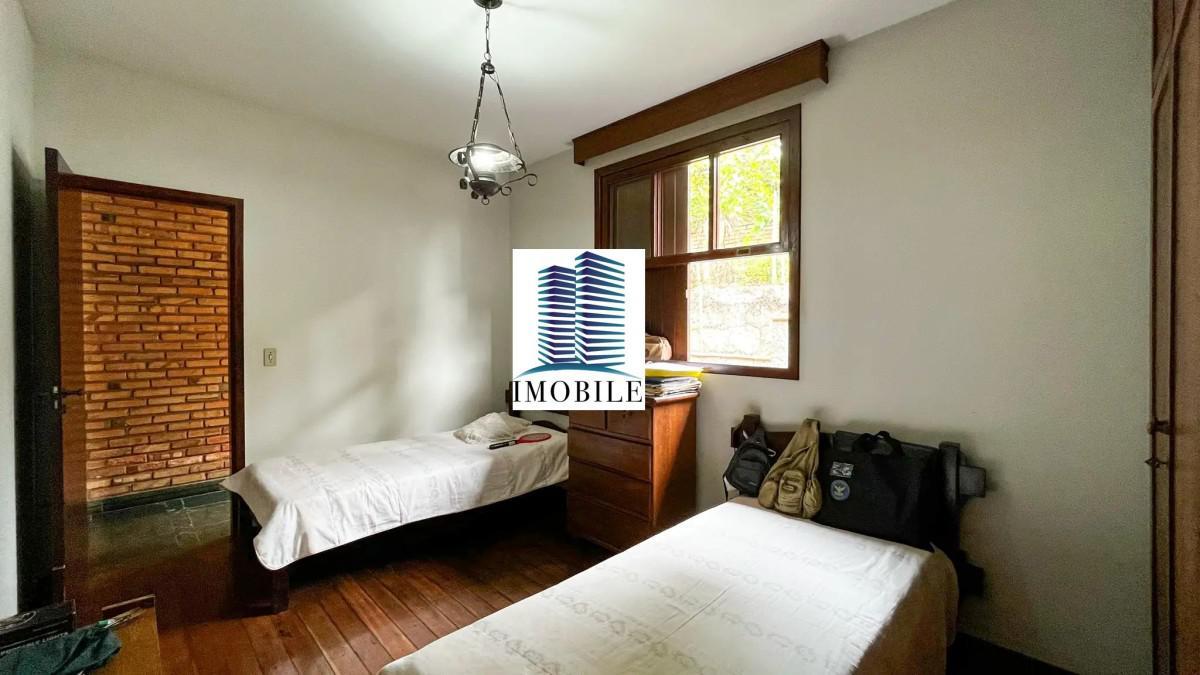 Casa, Luxemburgo, 4 Quartos, 4 Vagas, 2 Suítes