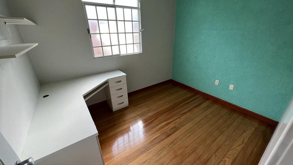 Casa, Itatiaia, 3 Quartos, 0 Vaga