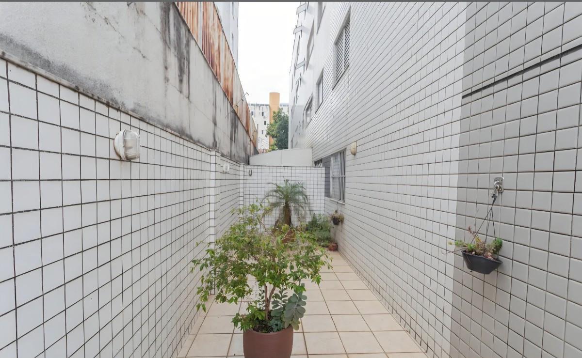 Apartamento, Sagrada Família, 3 Quartos, 2 Vagas, 1 Suíte