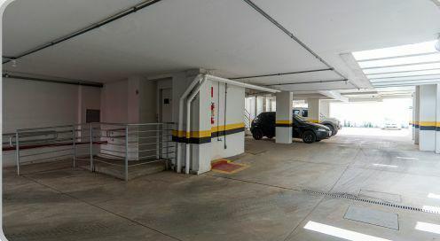 Andar, Prado, 0 Quarto, 11 Vagas